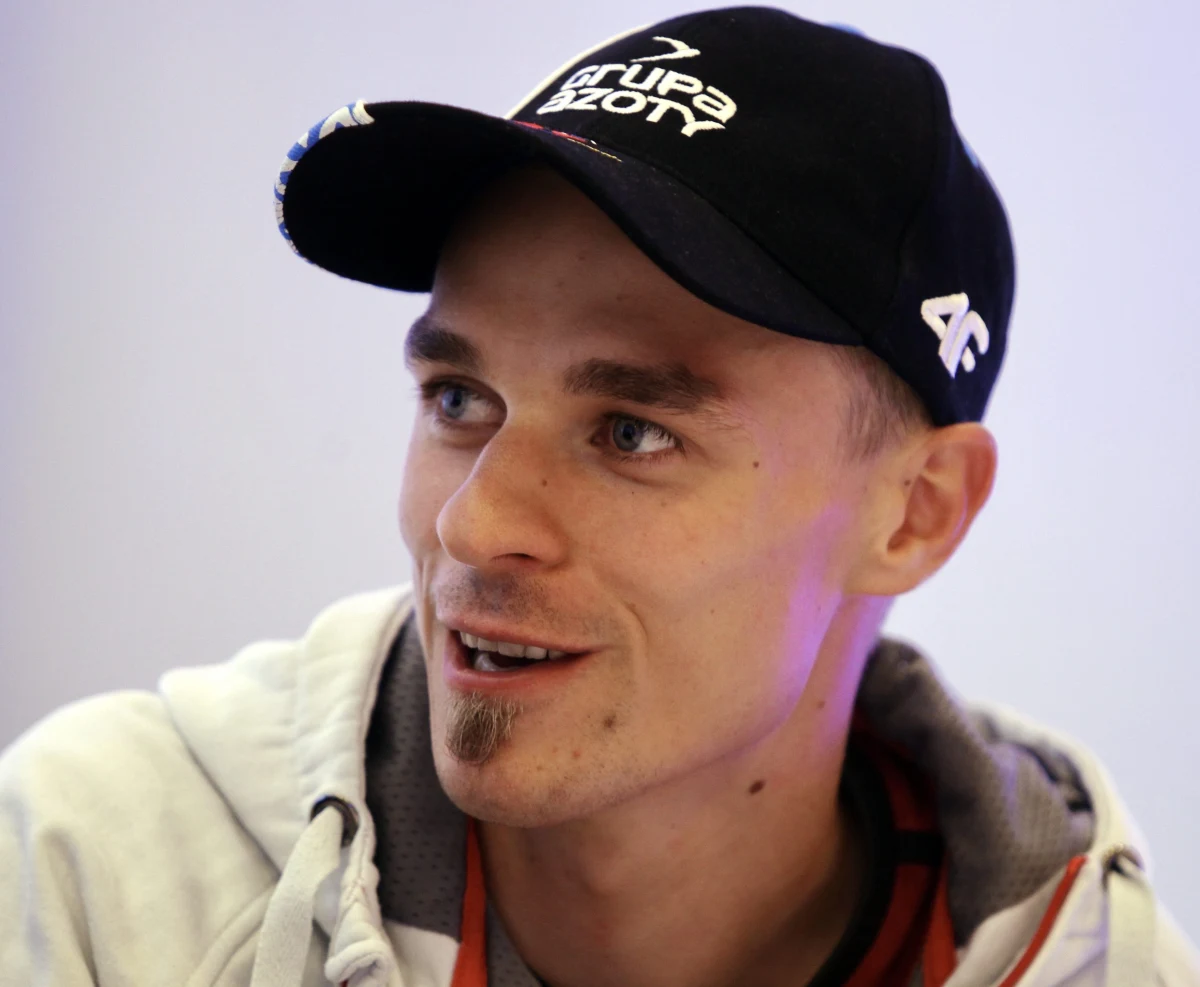 Piotr Żyła zastąpi Krzysztofa Bieguna w ostatnim konkursie 62. Turnieju Czterech Skoczni, który zostanie rozegrany w austriackim Bischofshofen. O decyzji sztabu szkoleniowego poinformował Robert Mateja. 