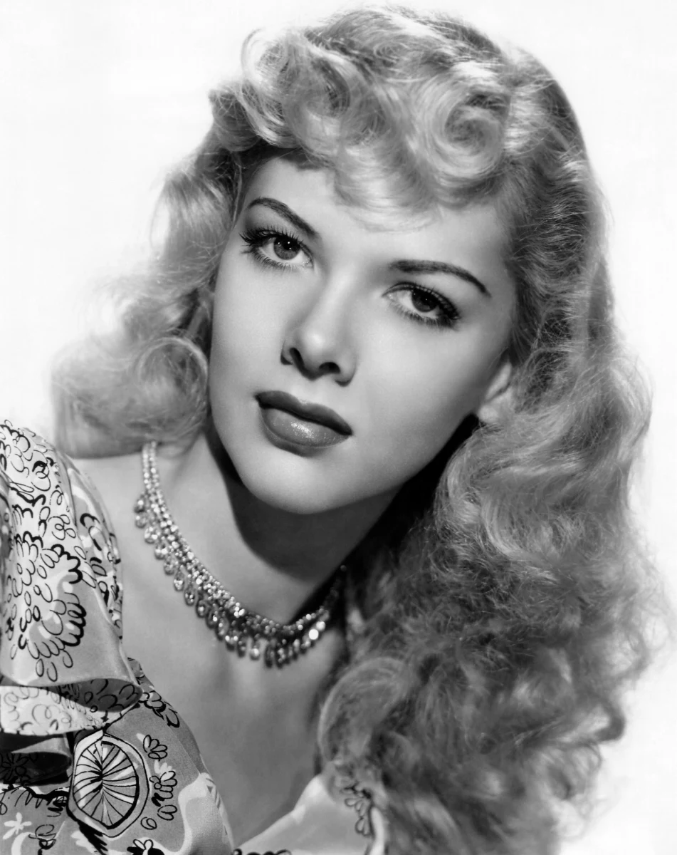 W wieku 83 lat zmarła Barbara Lawrence, aktorka filmowa i telewizyjna. Informację na ten temat podała jej synowa Christy Nelson. Przyczyną zgonu artystki była niewydolność nerek.