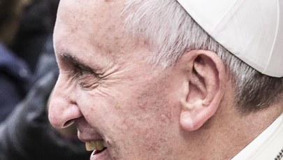Papież Franciszek: Związki homoseksualne stanowią nowe wyzwania