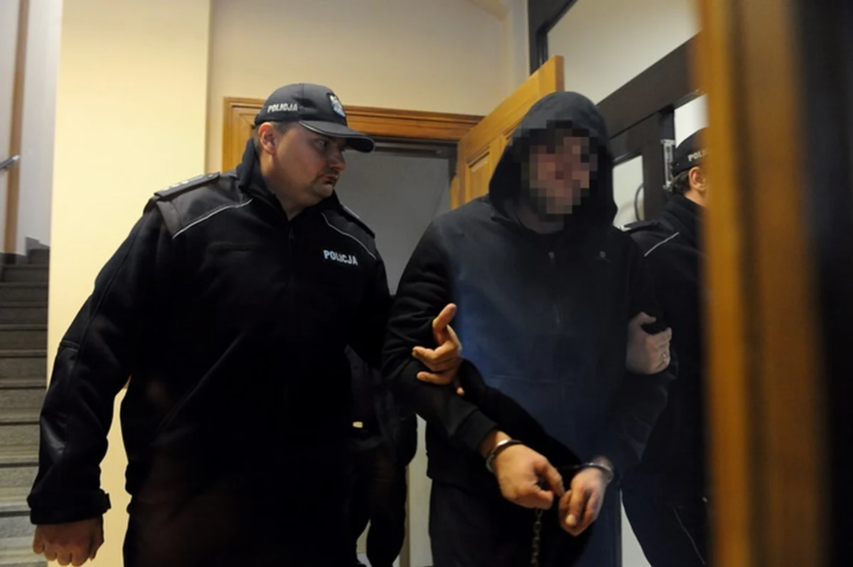 "To wyglądało tak, jakby on chciał zabić ją i siebie, a przy okazji ludzi, którzy tam szli" - mówi ojciec pasażerki samochodu prowadzonego przez Mateusza S., który w Kamieniu Pomorskim spowodował wypadek, w którym zginęło 6 osób