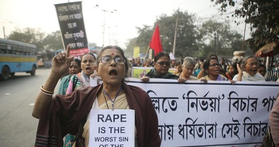 33-letnia Polka została zgwałcona przez taksówkarza, który zaproponował, że ją zawiezie do Delhi, dokąd zmierzała z Mathury w stanie Uttar Pradeś w północnych Indiach - poinformowała w sobotę policja, cytowana na portalu dziennika "The Times of India".