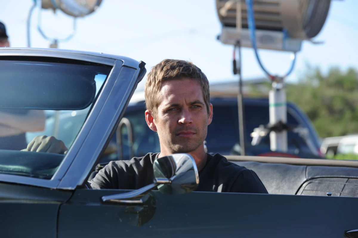 Brian O’Conner - jeden z głównych bohaterów serii filmów "Szybcy i wściekli", którego grał zmarły niedawno Paul Walker - przejdzie na emeryturę. Taką decyzję miała podjąć wytwórnia Universal - podaje The Hollywood Reporter.