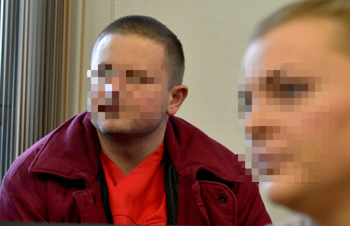 Nie było zastrzyku pieniędzy na uruchomienie Amber Gold - wynika z opinii biegłych prokuratury badającej sprawę największej piramidy finansowej w Polsce. Prokuratorzy z Łodzi zapoznają się z pracą specjalistów z firmy Ernst&Young, którzy na ponad 200 stronach ekspertyzy przeanalizowali przepływy finansowe firmy Marcina P. Opinia biegłych wskazuje, że prezes Amber Gold najprawdopodobniej nie miał mocodawców, a przynajmniej nikt nie wspomógł go pieniędzmi na start tego biznesu.