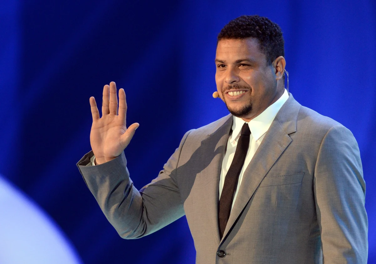 Zwycięstwo Brazylii w mundialu, a potem ślub - to życzenia na ten rok byłego brazylijskiego piłkarza Ronaldo. Swoje marzenia zdradził w rozmowie z niemieckim dziennikiem „Bild”.