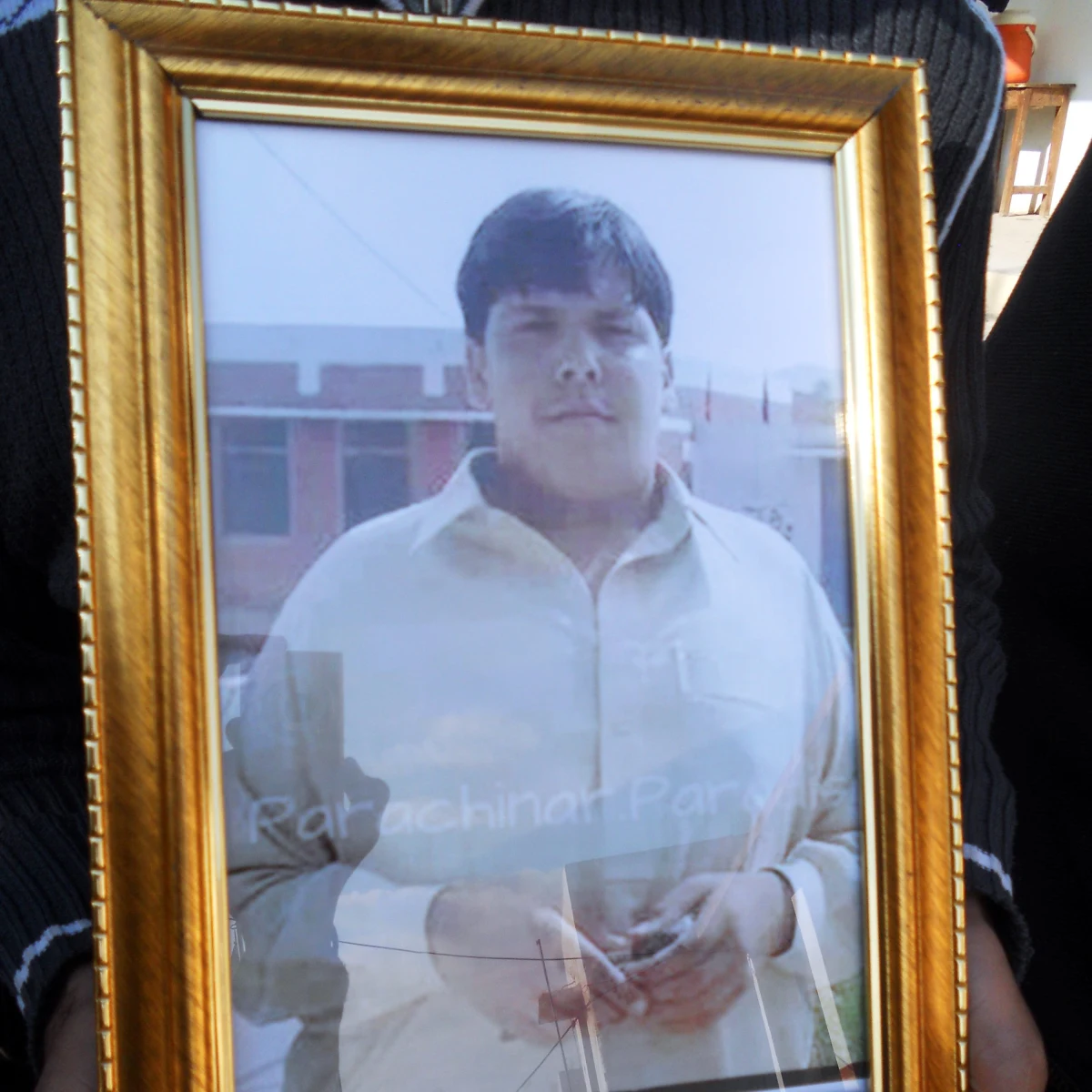 Policja w Pakistanie złożyła do władz wniosek o przyznanie odznaczenia 15-letniemu Aitzazowi Hassanowi, który w poniedziałek powstrzymał zamachowca-samobójcę przed atakiem na szkołę. Swą odwagę przypłacił życiem.