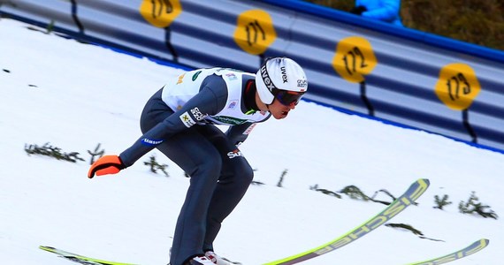 Kamil Stoch, Piotr Żyła, Maciej Kot, Jan Ziobro i Klemens Murańka wystąpią w sobotnim konkursie Pucharu Świata w skokach narciarskich na mamucim obiekcie Kulm w Bad Mitterndorf w Austrii. Kwalifikacje wygrał Słoweniec Robert Kranjec - 194,5 m. 