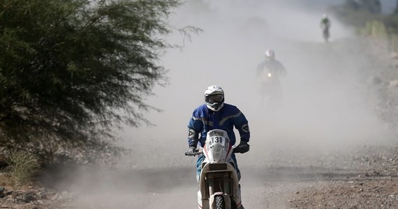 Belgijski motocyklista Eric Palante zginął w czwartek na trasie piątego etapu Rajdu Dakar, z Chilecito do Tucuman w Argentynie - poinformowali w piątek organizatorzy zawodów.  