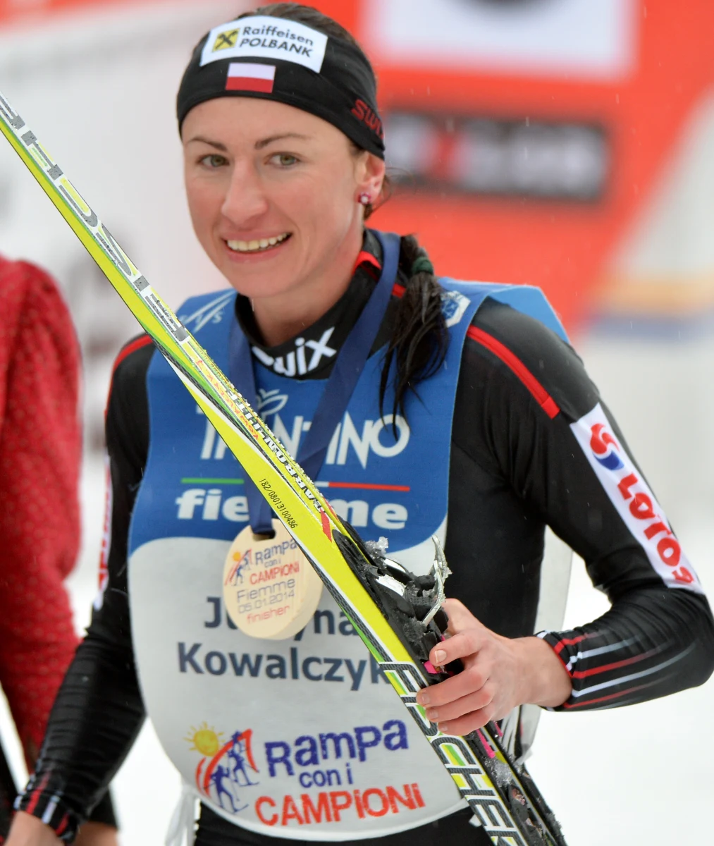 Justyna Kowalczyk nie wystąpi w ćwierćfinale sprintu techniką dowolną w zawodach Pucharu Świata w biegach narciarskich w Novym Meście na Morawach. W kwalifikacjach zajęła 34. miejsce miejsce. Wygrała Słowenka Katja Visnar.