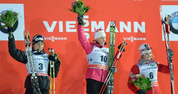 Amerykanka Kikkan Randall wygrała sobotni sprint techniką dowolną w zawodach Pucharu Świata w biegach narciarskich w Novym Mescie na Morawach. Justyna Kowalczyk odpadła w kwalifikacjach i została sklasyfikowana na 34. miejscu.
