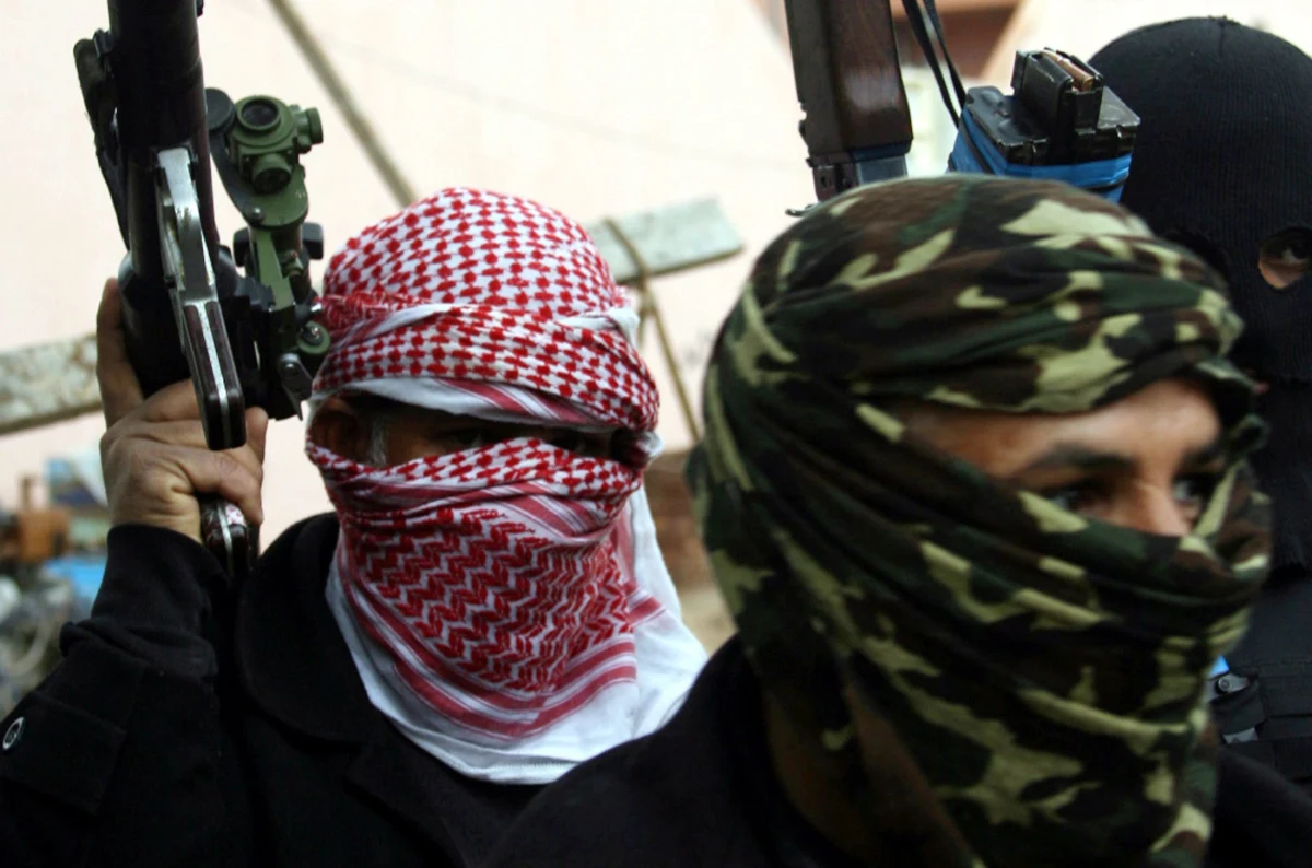 Co najmniej 9 osób zginęło, a 16 zostało rannych w Bagdadzie w wybuchu samochodu-pułapki w rejonie dworca autobusowego. Celem zamachu byli ochotnicy do irackich sił zbrojnych.  