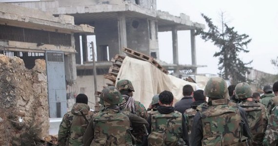 Grupa syryjskich kobiet zwróciła się w poniedziałek do specjalnego wysłannika ONZ i Ligi Arabskiej do Syrii Lakhdara Brahimiego, by pozwolił im uczestniczyć 22 stycznia w międzynarodowej konferencji na temat zakończenia wojny w tym kraju, tzw. Genewie 2.