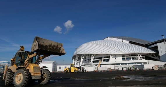 "Igrzyska olimpijskie w rosyjskim Soczi zostały zorganizowane ze szkodą dla środowiska. Wkrótce podobny problem możemy mieć w Karpatach, gdyż Polska stara się o organizację igrzysk zimowych w 2022 roku" - twierdzi organizacja ekologiczna WWF Polska. "Polska i słowacka część Karpat nie nadają się do organizacji igrzysk, nie tylko ze względu na niebezpieczeństwo powstania szkód w środowisku, ale także z powodu często bezśnieżnych zim" - podkreślili ekolodzy w oświadczeniu.