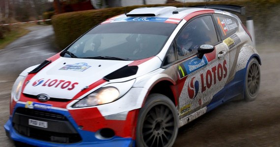 Robert Kubica (Ford Fiesta WRC) z pilotem Maciejem Szczepaniakiem uzyskali piąty czas na odcinku testowym przed rozpoczynającym się w czwartek 82. Rajdem Monte Carlo, pierwszą w sezonie 2014 rundą mistrzostw świata. Najszybszy był broniący tytułu Francuz Sebastien Ogier (VW Polo WRC), a Polaka wyprzedzili jeszcze Brytyjczyk Kris Meeke, Norweg Mads Oestberg (obaj Citroen DS3 WRC) oraz Fin Jari-Matti Latvala (Volkswagen Polo R). 