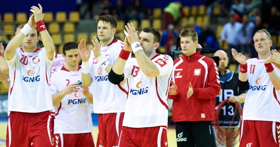 Reprezentacja polski w piłce ręcznej przegrała w duńskim Aarhus z Francją 27:28 (14:15). To był drugi mecz biało-czerwonych na mistrzostwach Europy. To druga porażka biało-czerwonych w tym turnieju.
