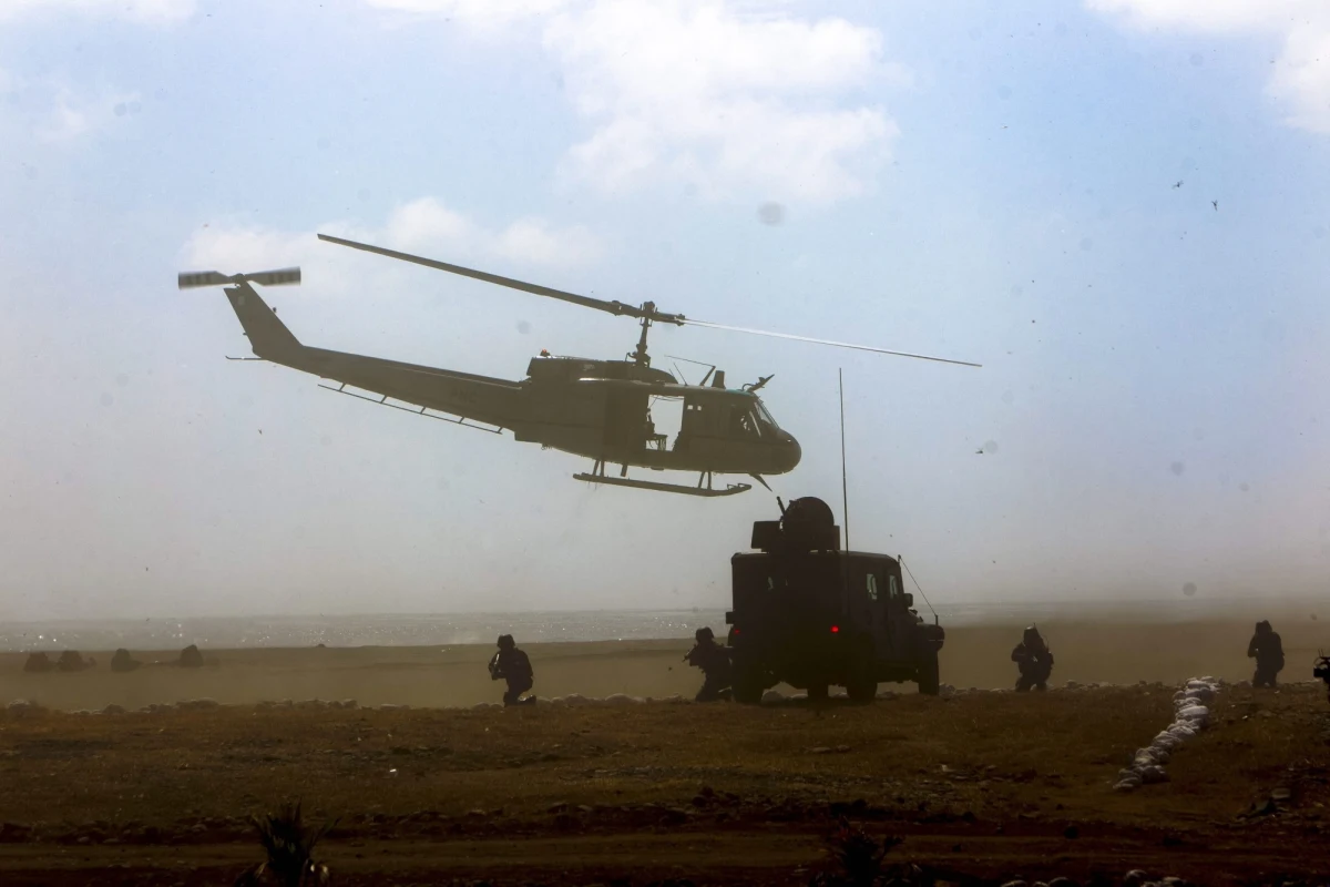 34 oficerom startowym strategicznych wojsk rakietowych USA postawiono zarzut ściągania podczas testów. Wobec trzech innych toczy się dochodzenie w sprawie związanej z narkotykami - poinformowała sekretarz do spraw lotnictwa w Pentagonie Deborah Lee James.  