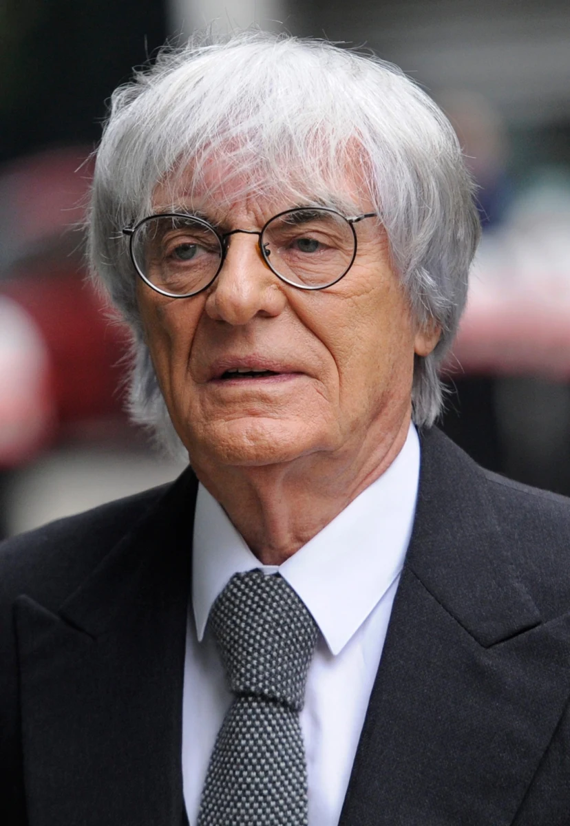 83-letni szef Formuły 1 Bernie Ecclestone w kwietniu stanie przed sądem w Monachium. Podejrzany jest m.in. o wręczenie 45 milionów dolarów łapówki niemieckiemu bankierowi Gerhardowi Gribkowsky'emu. 