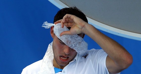 Jerzy Janowicz kończy swoją przygodę z wielkoszlemowym turniejem tenisowym Australian Open na twardych kortach w Melbourne. 
Polak przegrał w trzeciej rundzie z Niemcem Florianem Mayerem 5:7, 2:6, 2:6.