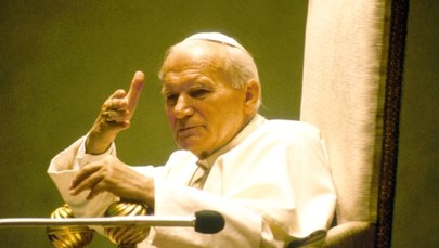 Nieznane dotąd notatki Jana Pawła II trafią do księgarń 