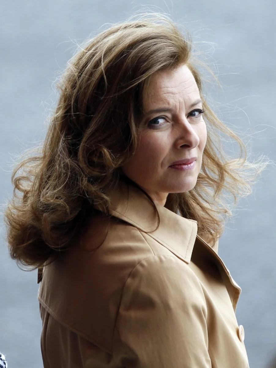 Partnerka prezydenta Francji Valerie Trierweiler wyszła już ze szpitala – podają lokalne media. Według "Paris Match", dla którego pracuje towarzyszka życia Francois Hollande’a, kobieta uda się ona teraz do rezydencji pod Wersalem, by odpocząć. 