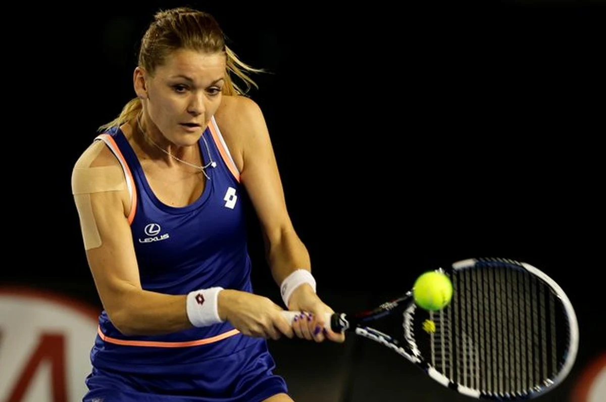 Były trener niemieckiej tenisistki Angelique Kerber Paweł Ostrowski uważa, że Agnieszka Radwańska nie stoi na straconej pozycji w środowym ćwierćfinale Australian Open z Białorusinką Wiktorią Azarenką. "Musi tylko wykorzystać zawahanie Białorusinki" - ocenił.
