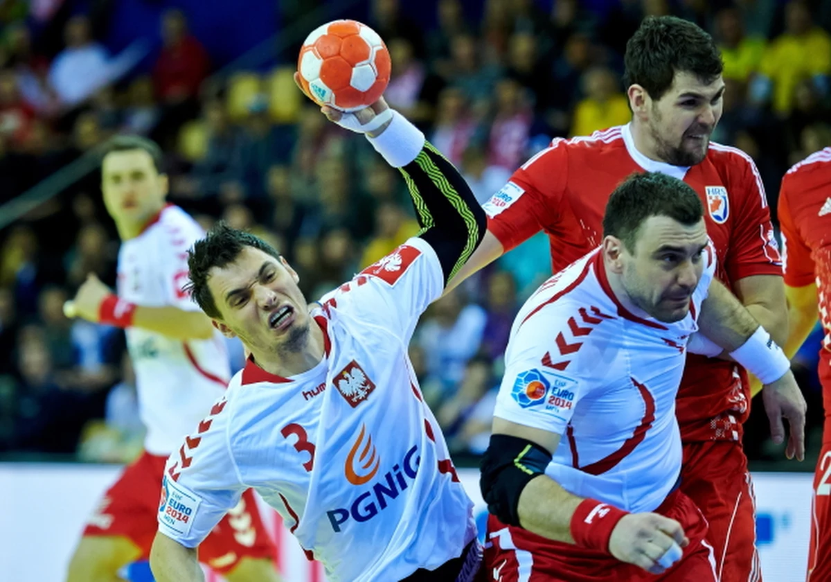 Polscy szczypiorniści przegrali z Chorwatami w duńskim Aarhus 28:31. Stawką spotkania był awans do półfinału. W piątek biało-czerwoni zagrają o piąte miejsce z Islandią.