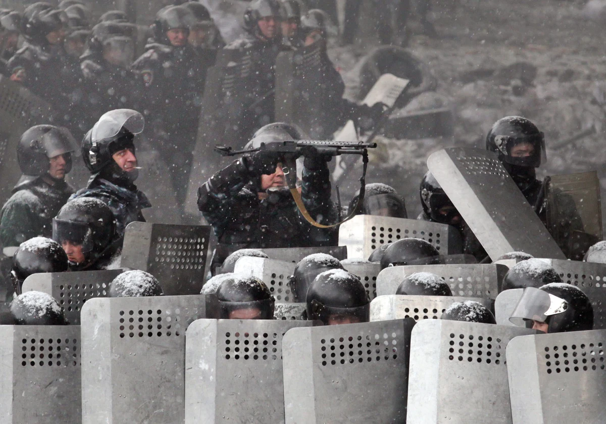 Ciało zakatowanego na śmierć aktywisty protestów antyrządowych na Majdanie Niepodległości w Kijowie odnaleziono we wsi w okolicach stolicy Ukrainy. Jest to 51-letni Jurij Werbycki, porwany wcześniej przez nieznanych sprawców z jednego ze szpitali. Jurija Werbyckiego zidentyfikowali członkowie jego rodziny.