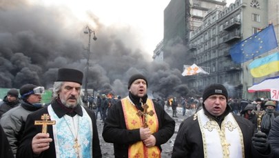 Ukraińcy zajmują budynki państwowe we Lwowie i Równem  