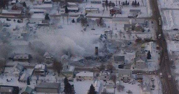 Co najmniej trzy osoby straciły życie, a 30 uznano za zaginione po pożarze domu starców w L'Isle-Verte w kanadyjskiej prowincji Quebec. Jak poinformowała tamtejsza policja, dziewięć osób trafiło do szpitala.  
