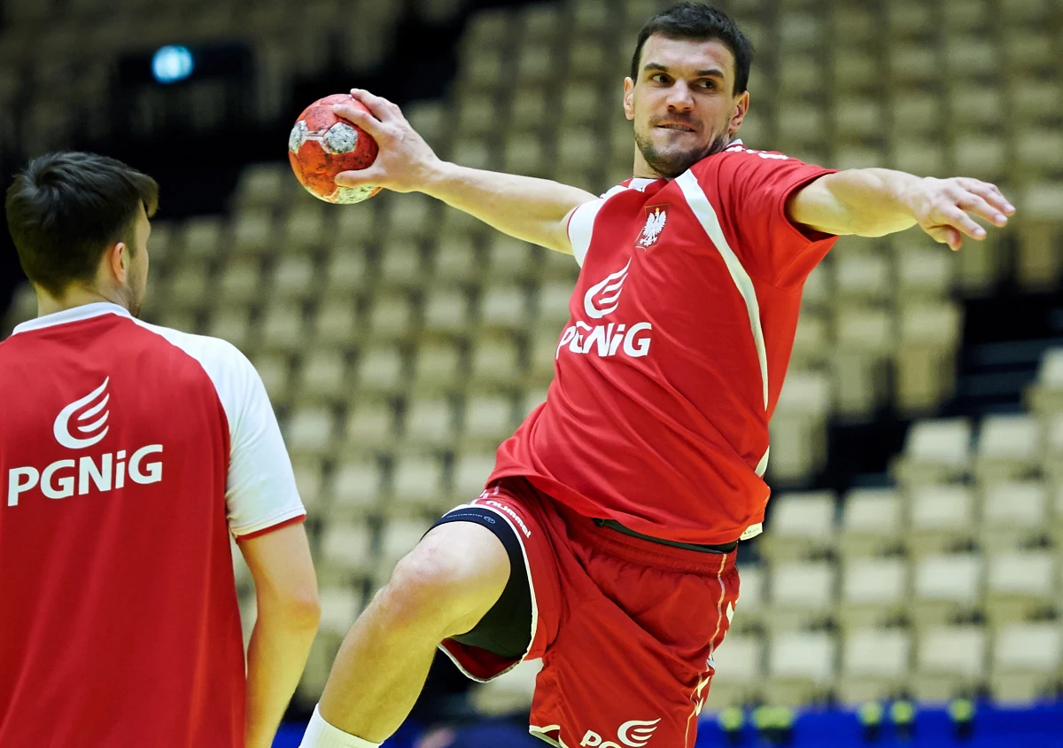 Polscy piłkarze ręczni rozegrają po południu swój ostatni mecz podczas mistrzostw Europy w Danii. W mogącej pomieścić 14 tysięcy widzów hali Jyske Bank Boxen w Herning zagrają z Islandią. Stawką jest piąte miejsce w końcowej klasyfikacji.