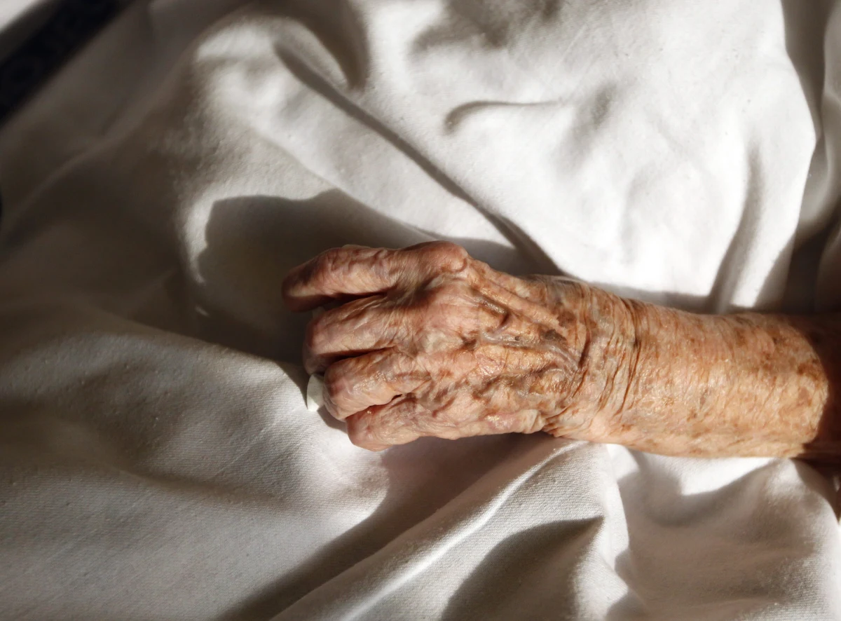 Awaria ciepłownicza w Okręgowym Szpitalu Kolejowym w Katowicach. Pękła tam rura i nie grzeją kaloryfery. Nie wiadomo dokładnie, jak długo potrwa usuwanie awarii.