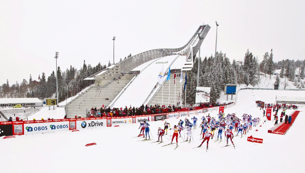 Około 2 milionów dolarów wyda Norwegia na promocję w czasie igrzysk olimpijskich w Soczi kandydatury Oslo do organizacji ZIO w 2022 roku. W specjalnie przygotowanym "Norway House" Norwegowie będą gościć vipów, głównie członków Międzynarodowego Komitetu Olimpijskiego (MKOl). Koszty lobbingu pokryje norweska konfederacja sportu. Projekt skrytykowało wielu polityków i media. Nazwany został "przekupnym".