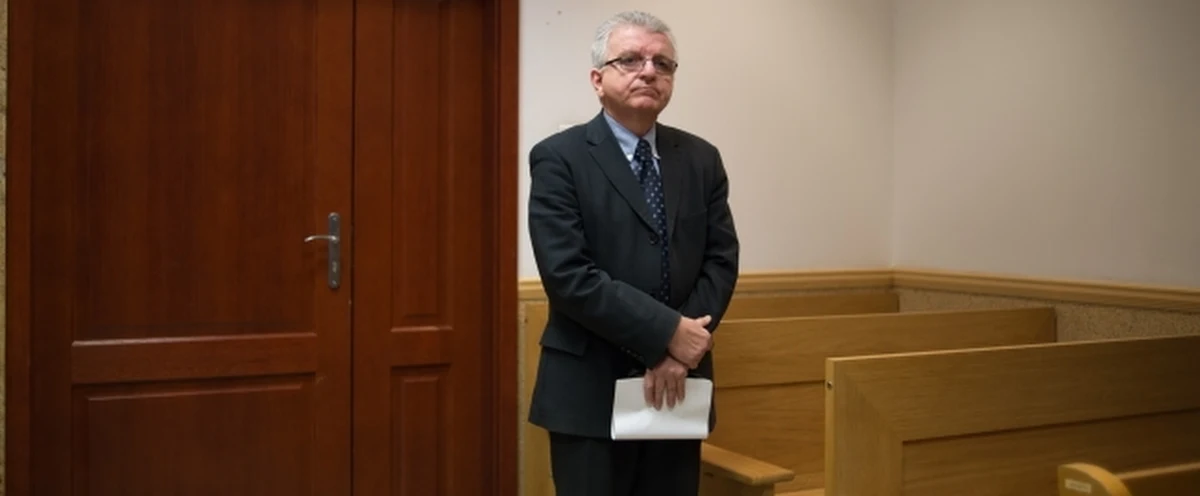 Skazany za korupcję były poseł SLD Andrzej Pęczak to symbol arogancji ówczesnej władzy i przekonania, że jest się bezkarnym - ocenia Hubert Horbaczewski, politolog z Uniwersytetu Łódzkiego. Podkreśla, że od czasu tamtej afery politycy w niewielkim stopniu się zmienili. 