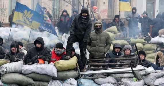 Delegacja Parlamentu Europejskiego z udziałem polskich europosłów spotkała się we wtorek z przywódcami ukraińskich partii opozycyjnych: Arsenijem Jaceniukiem i Witalijem Kliczką. "Przedstawiono nam sytuację, w jakiej dziś znalazł się Majdan i sprawy między Majdanem, opozycją a władzą. Sytuacja jest dosyć zawieszona, oferty rządowe są uznawane za niewystarczające" - relacjonował po rozmowach Jacek Saryusz-Wolski.