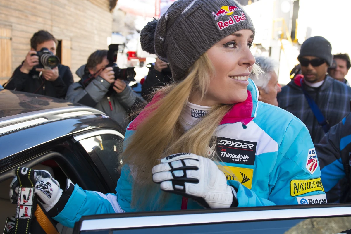 Lindsey Vonn, amerykańska gwiazda narciarstwa alpejskiego będzie komentować wydarzenia w Soczi. 7 lutego ruszy tam walka o olimpijskie medale. Zawodniczka wystąpi przed kamerami w roli ekspertki stacji NBC.