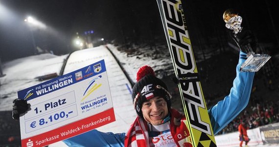 Dziś w niemieckim Willingen o godz. 14.30 -zostanie rozegrany ostatni przed igrzyskami w Soczi konkurs Pucharu Świata w skokach narciarskich. W sobotę wygrał Kamil Stoch, który teraz powalczy o odzyskanie prowadzenia w klasyfikacji generalnej cyklu.