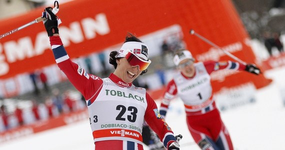 Marit Bjoergen wygrała we włoskim Toblach zaliczany do Pucharu Świata sprint techniką dowolną. Norweżka wyprzedziła Niemkę Denise Herrmann o 0,42 sekundy i swoją rodaczkę Ingvild Flugstad Oestberg o 1,46 sekundy. Polki nie startowały.