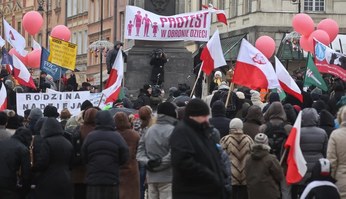 Demonstracja "Nie" dla homo-adopcji