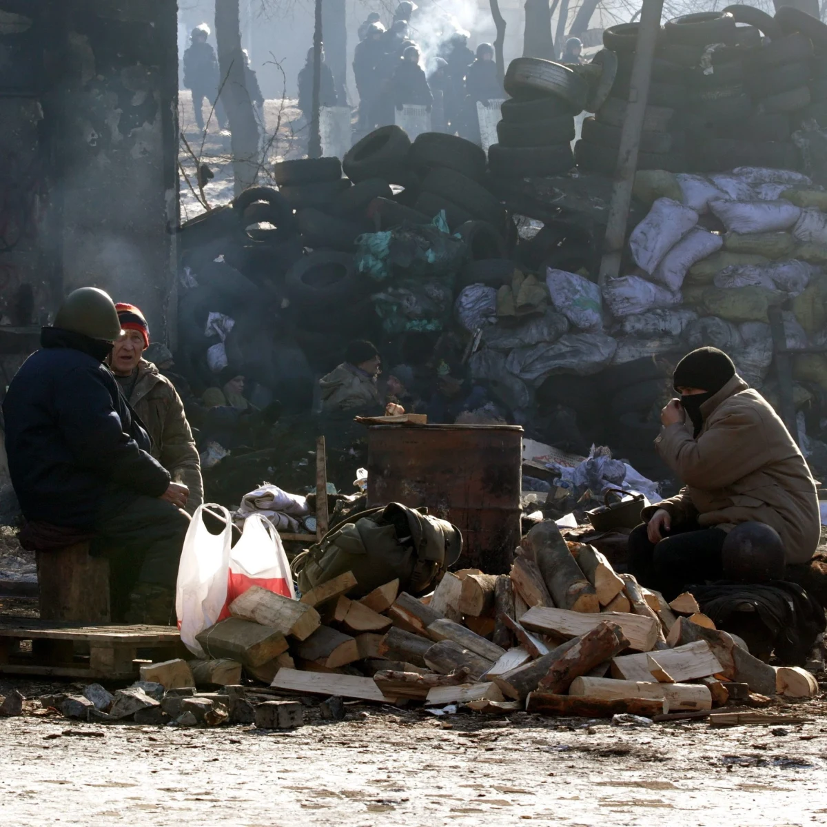 Polski transport pomocy humanitarnej dla Ukraińców protestujących na Majdanie Niepodległości został w nocy zablokowany przez urzędników w Kijowie. Nie pozwalają na przekazanie go potrzebującym.