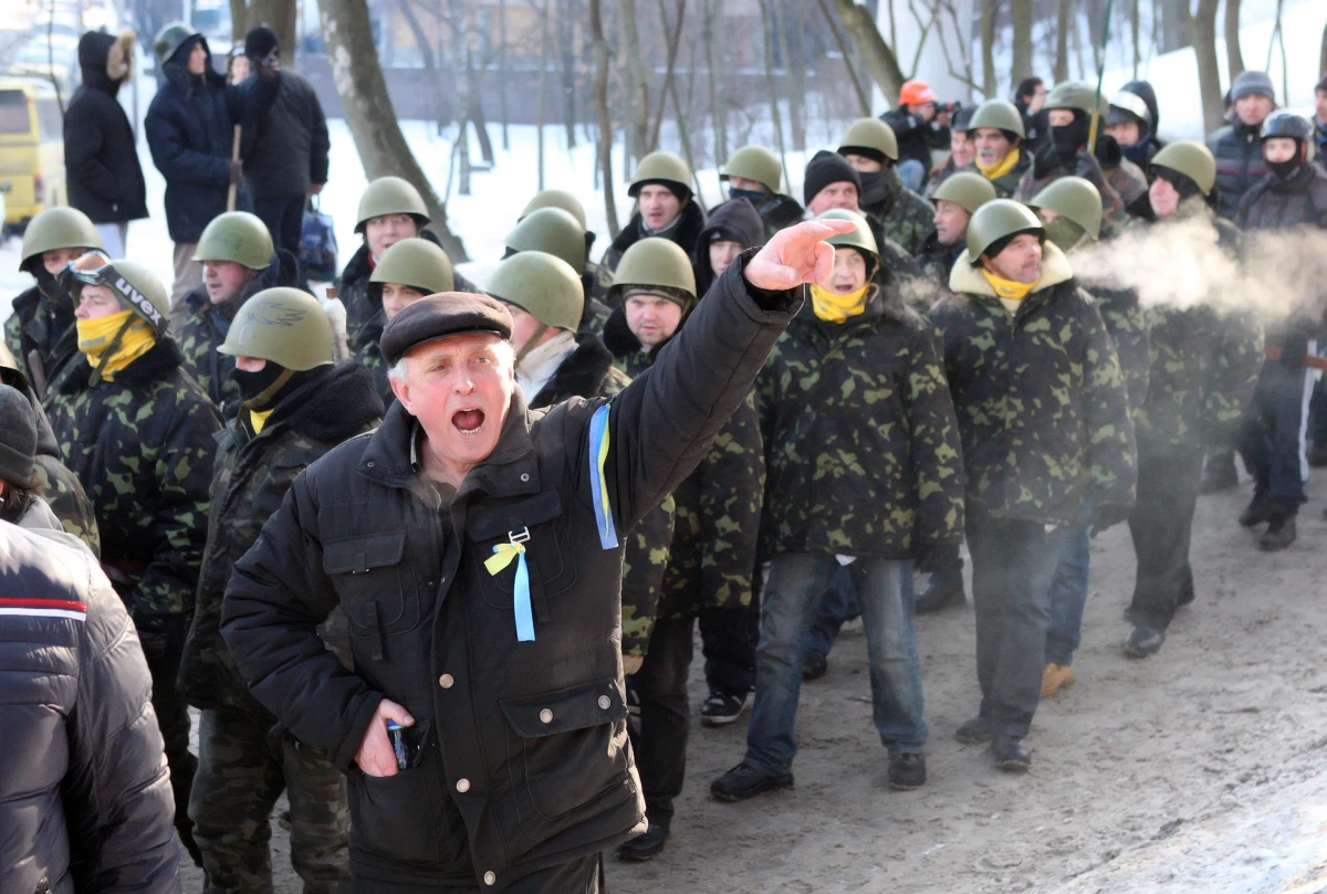 Czterech obywateli Ukrainy przyjechało do Warszawy na leczenie. Jak informuje MSZ, Polska jest gotowa przyjąć kolejne osoby poszkodowane w wyniku protestów na Majdanie.