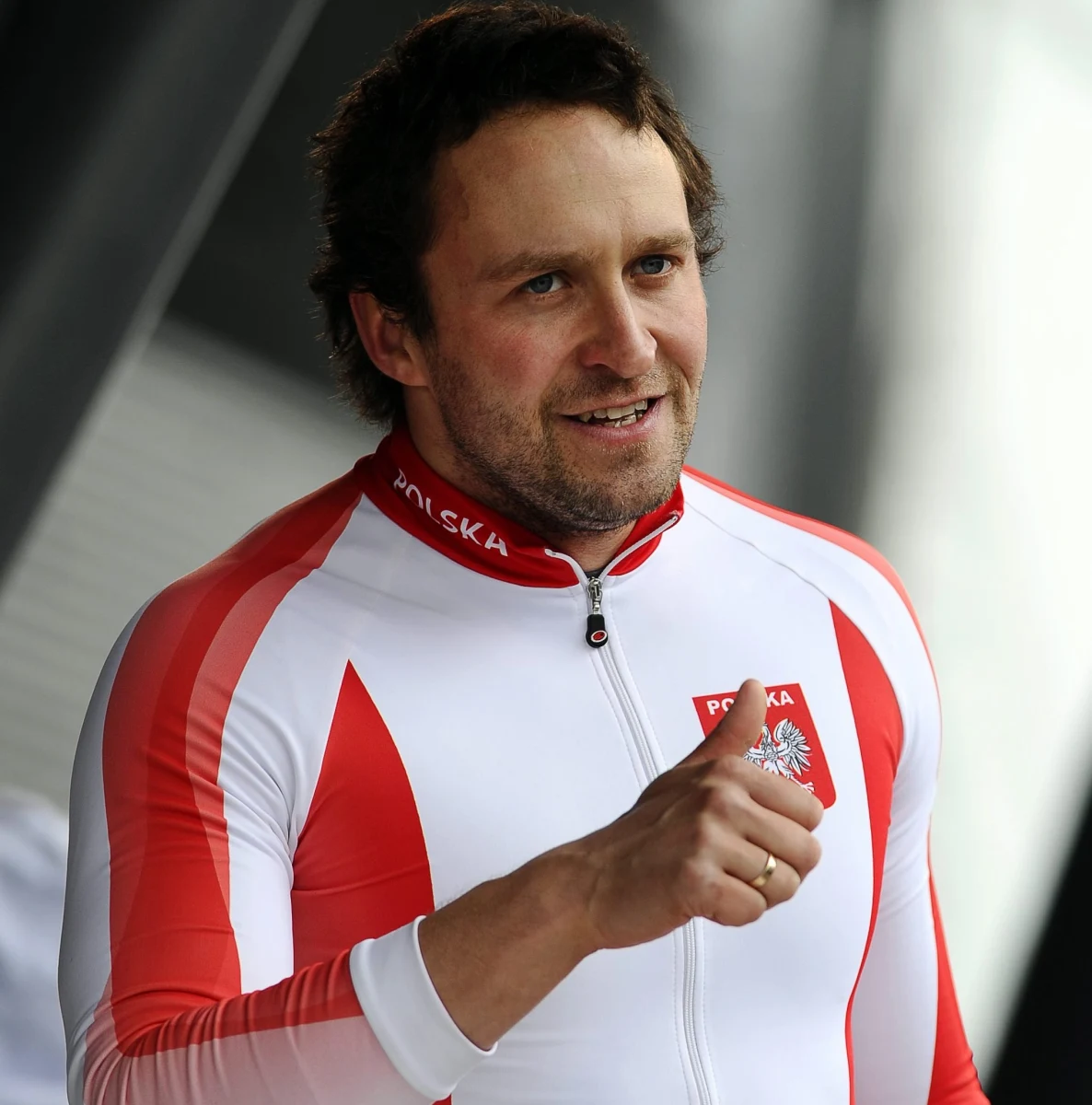 „Jest to nowa funkcja, jakieś nowe doświadczenie, coś, na co człowiek liczył całe życie” – mówi o funkcji chorążego olimpijskiej reprezentacji Polski bobsleista Dawid Kupczyk. „Chcemy powalczyć. Nie poddamy się. Mimo słabych wyników, mimo że nie mamy sprzętu - będziemy walczyć” – dodaje w rozmowie z wysłannikiem RMF FM do Soczi Maciejem Jermakowem.