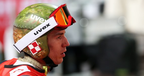 Kamil Stoch zdominował treningi przed olimpijskim konkursem skoków narciarskich w Soczi. Trener Łukasz Kruczek zdecydował, że, w sobotnich kwalifikacjach do niedzielnych zawodów z piątki Polaków nie wystartuje Piotr Żyła. "Skoki nie były za dobre"- przyznał nasz skoczek. "Trochę mnie pospinało"- dodaje. 