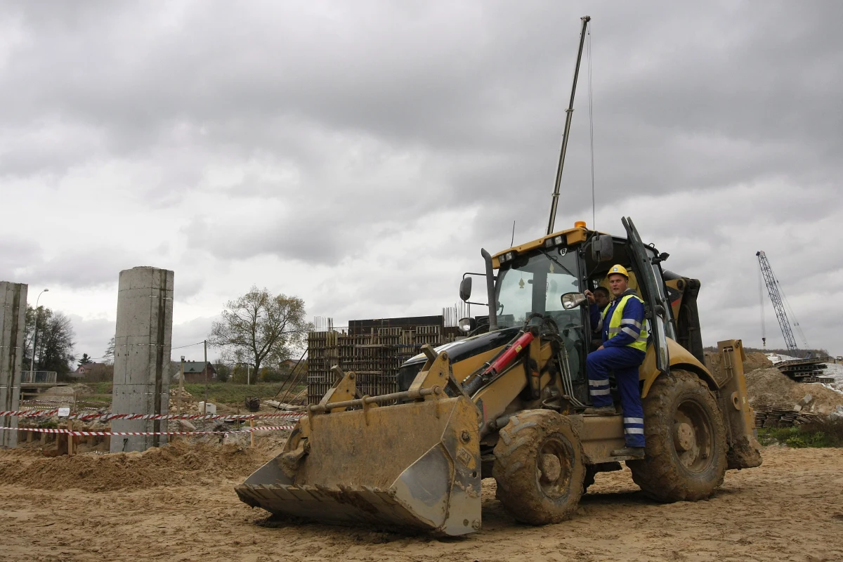 Nieaktualne badania przyrodnicze wstrzymały budowę południowej obwodnicy Białegostoku w ciągu krajowej S19. Według Regionalnej Dyrekcji Ochrony Środowiska dokumentacja drogi została opracowana na podstawie nieaktualnej inwentaryzacji przyrodniczej. 