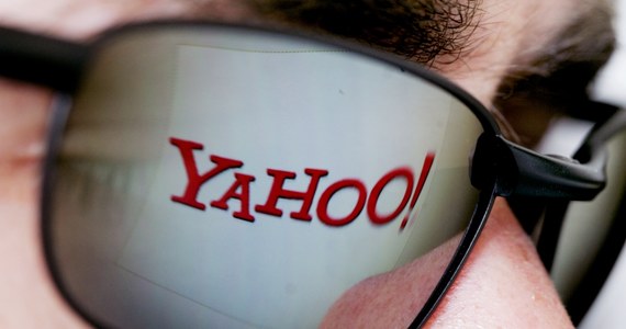 Gigant internetowy Yahoo! ogłosił, że przenosi swoje operacje w Europie do oddziału w Irlandii. Jako powód podano uproszczenie struktury organizacyjnej koncernu, ale nieoficjalnie decyzję komentuje się jako ucieczkę przed wysokimi podatkami, m.in. we Francji. 