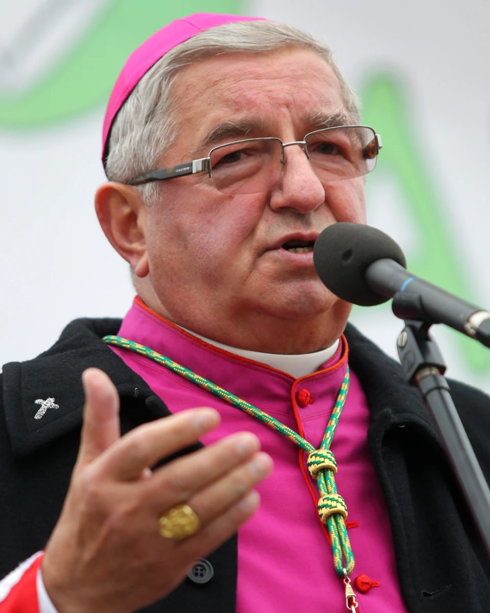 Arcybiskup Sławoj Leszek Głódź powiedział podczas kazania w rzymskiej bazylice świętego Pawła za Murami, że biskupi często są źle rozumiani, ośmieszani, wyszydzani i oskarżani. "Każdy z nas na różny sposób i w różnym czasie tego doznaje lub doznawał. Mogę to odnieść także do siebie" - dodał.