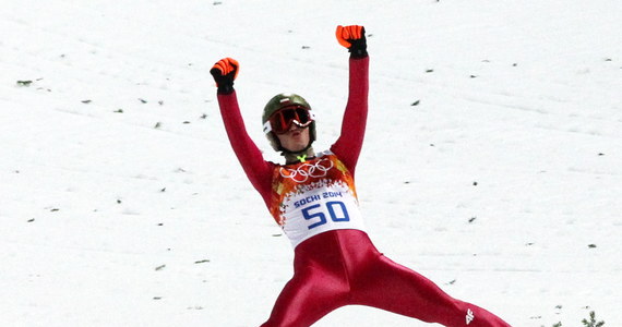 Kamil Stoch zdobył złoty medal igrzysk w Soczi w konkursie na normalnej skoczni. To trzeci polski mistrz olimpijski w dyscyplinach zimowych - po Wojciechu Fortunie (1972, Sapporo) i Justynie Kowalczyk (2010, Vancouver).