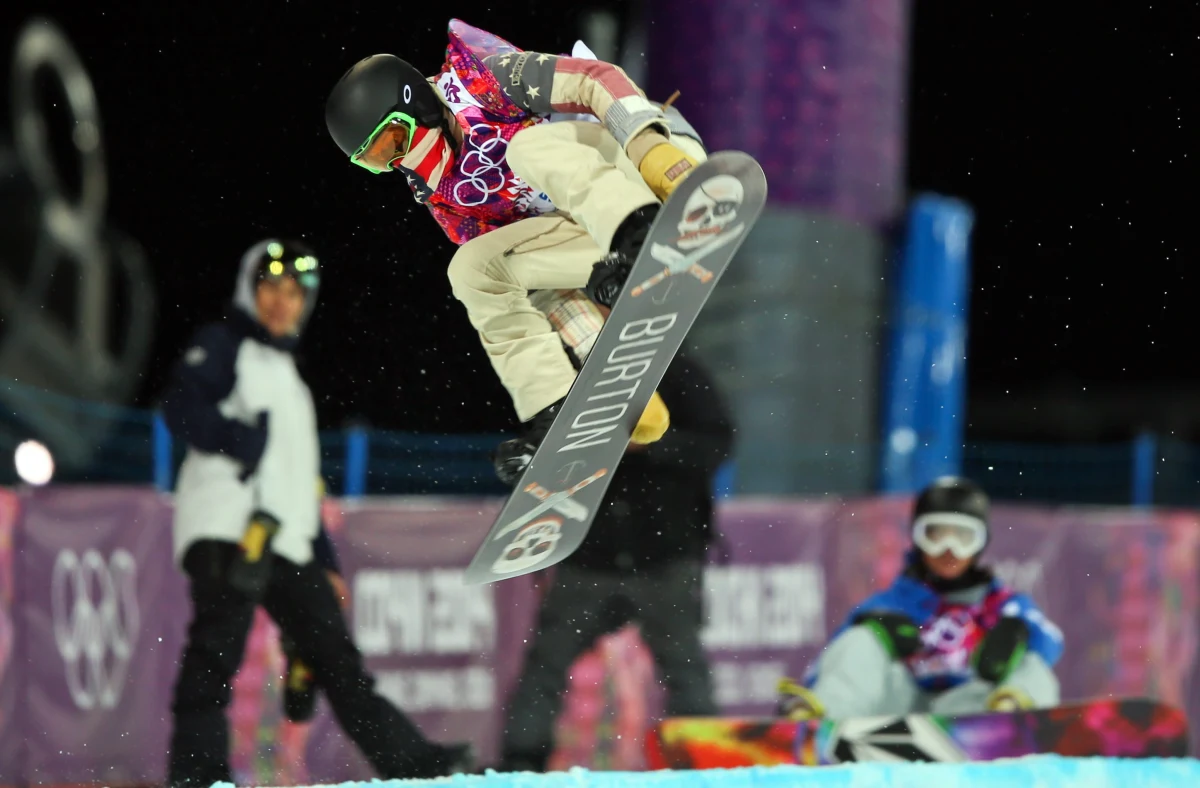 Shaun White to dla Amerykanów jeden z najważniejszych sportowców na igrzyskach w Soczi. W USA szaleją na punkcie sportów ekstremalnych, a snowboardzista White jest w tym świecie jedną z najjaśniej świecących gwiazd.