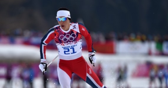 Według bukmacherów Marit Bjoergen jest zdecydowaną faworytką dzisiejszego biegu narciarek na 10 km techniką klasyczną w Soczi. Każde inne rozwiązanie byłoby, według nich, sensacją. Justynę Kowalczyk typują do srebrnego medalu.  