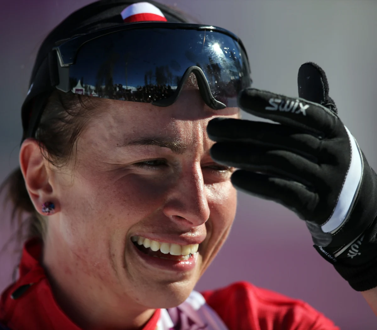 Justyna Kowalczyk zdobyła złoty medal igrzysk olimpijskich w Soczi. Polka triumfowała w biegu narciarskim na 10 km techniką klasyczną. Druga była Szwedka Charlotte Kalla - 18,4 s straty, a trzecia Norweżka Therese Johaug - 28,3. Marit Bjoergen poza podium.