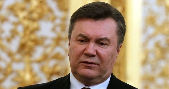 "Chcę powiedzieć, że byłem i jestem popychany do zastosowania różnych sposobów rozwiązania tej sytuacji, ale chcę też powiedzieć, że nie chcę walczyć" - powiedział ukraiński prezydent Wiktor Janukowycz w wywiadzie telewizyjnym. "Ja chcę ocalić państwo i wznowić jego stabilny rozwój. I to jest moim celem. Wszystko, co dziś robimy, ma służyć temu, by w kraju nastał pokój" - zapewnił.