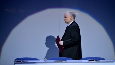 Kaczyński atakuje premiera. "Polacy mają dość"